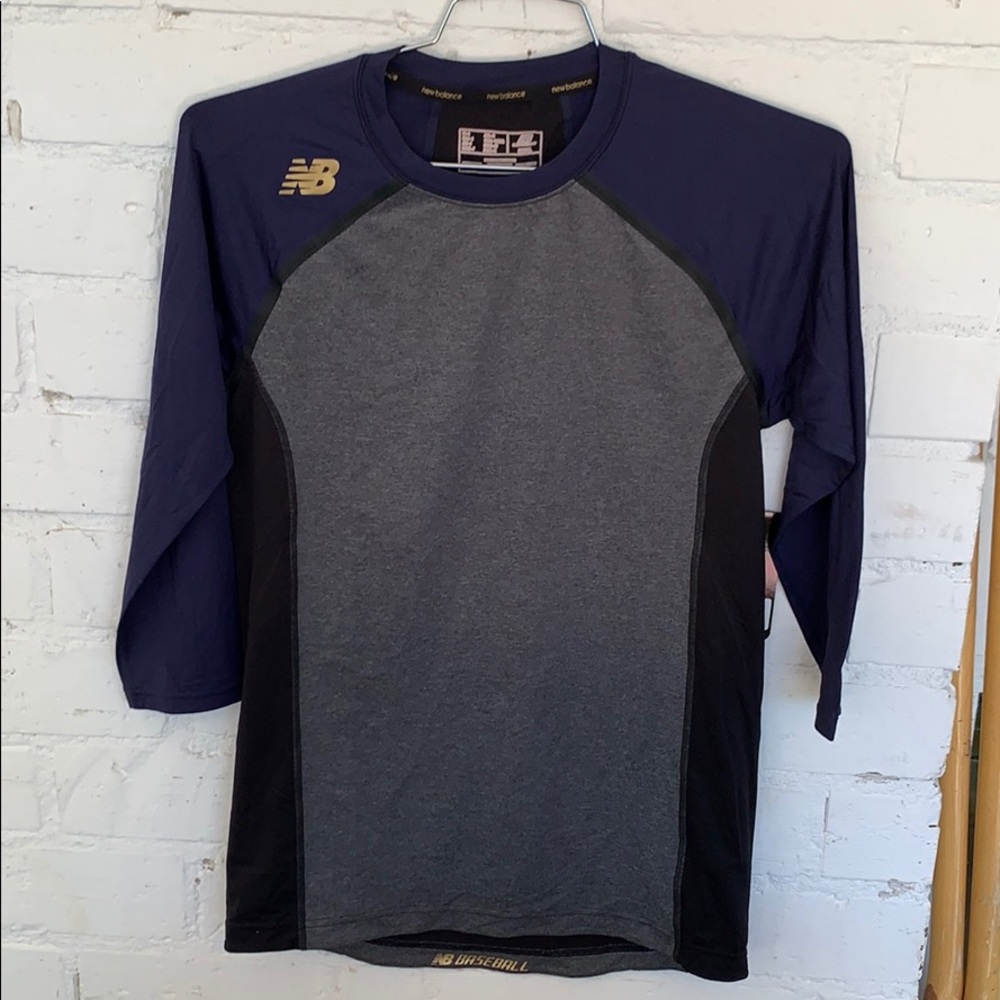 3/$45 NWT New Balance 4040 Raglan Navy